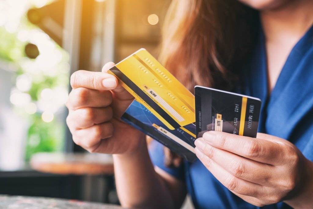 Bankalardan yeni kredi kartı kararı: Kredi kartı borcu olan herkesten bu para kesilecek! 5